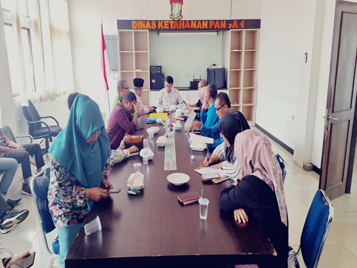Rapat Koordinasi Bantuan Masyarakat yang Terkena Dampak Banjir