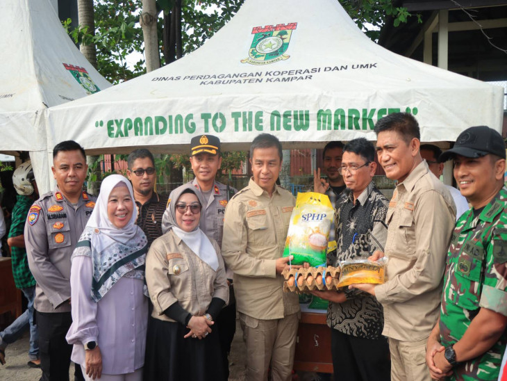 Pemkab Kampar Gelar Gerakan Pangan Murah Serentak di 21 Kecamatan