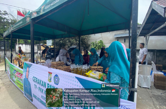 Pemkab Kampar Gelar Gerakan Pangan Murah dan Berbagi Sembako bagi Warga di Kelurahan Pasir Sialang